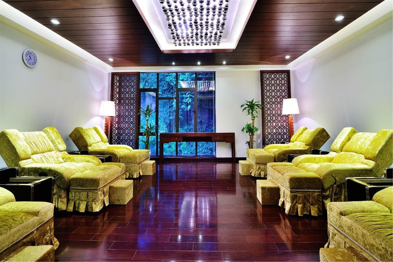 Harmona Resort & Spa Zhangjiajie Eksteriør billede